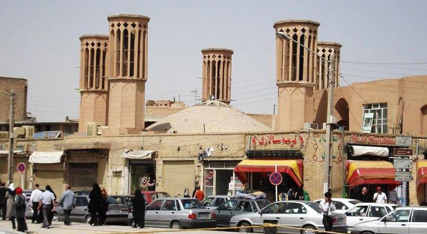  آب انبار سنتی فاطمه (آب انبار میدان امیر چخماق) شهرستان یزد استان یزد