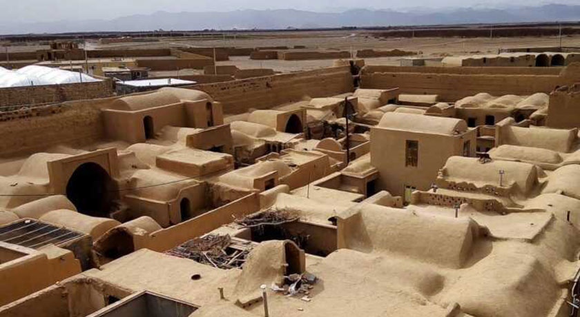  قلعه تیزک شهرستان یزد استان ابرکوه