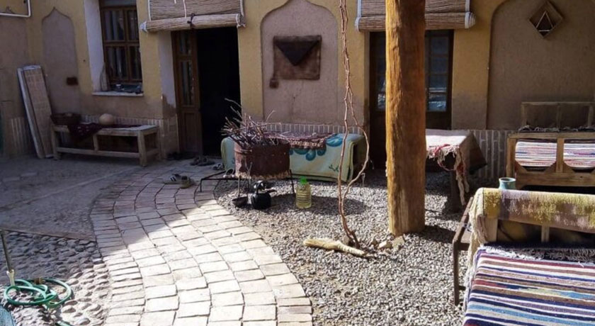  قلعه تیزک شهرستان یزد استان ابرکوه