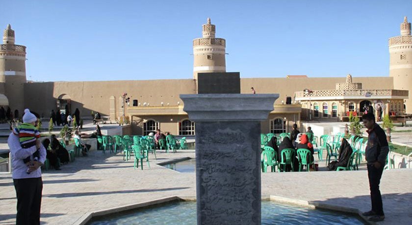 ارگ شیخ بهایی (هفت برج خارون) -  شهر نجف اباد	