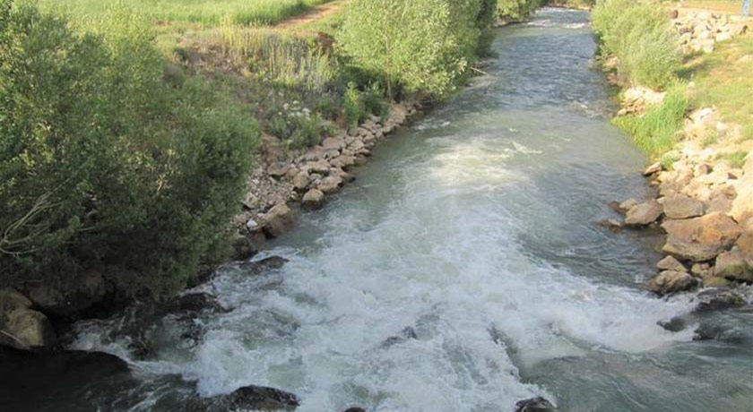  چشمه لنگان شهرستان اصفهان استان فریدون شهر