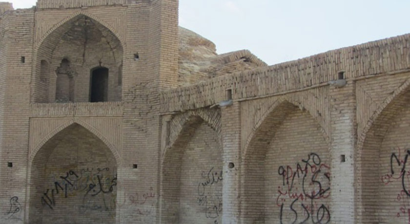 کاروانسرای جلوگیر -  شهر نجف اباد	