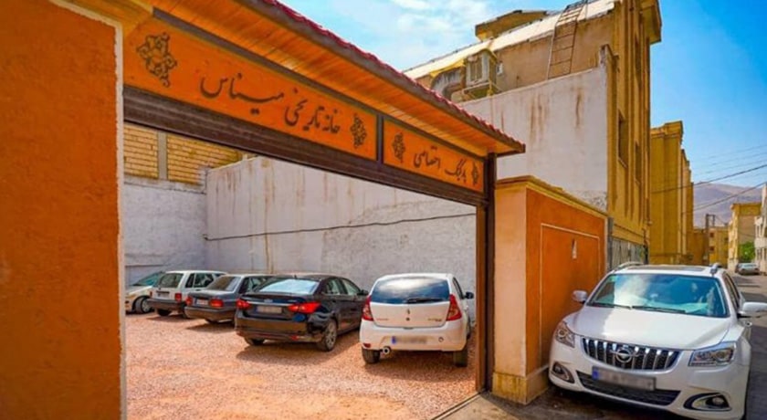  خانه و اقامتگاه سنتی میناس شهرستان اصفهان استان اصفهان