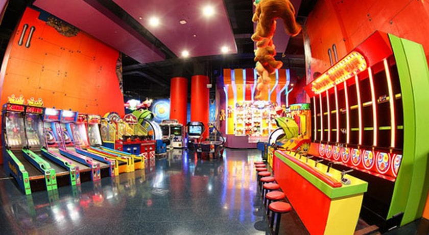  کهکشان عجایب شهر اصفهان استان اصفهان