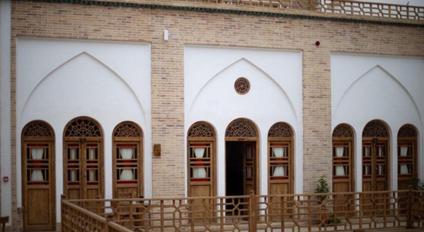  عمارت سنگ پلوی کاشان شهرستان اصفهان استان کاشان