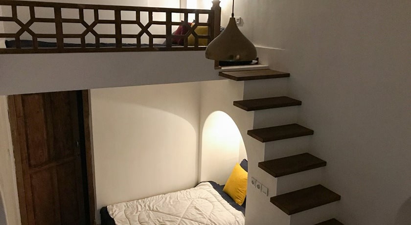  عمارت سنگ پلوی کاشان شهرستان اصفهان استان کاشان