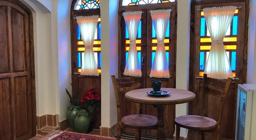  عمارت سنگ پلوی کاشان شهرستان اصفهان استان کاشان