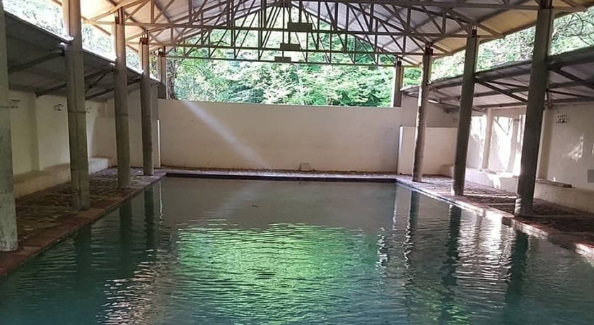  چشمه ورگینه وا شهرستان مازندران استان ساری