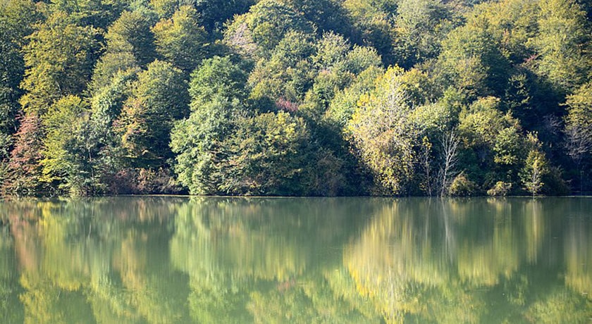 دریاچه الیمالات -  شهر نور