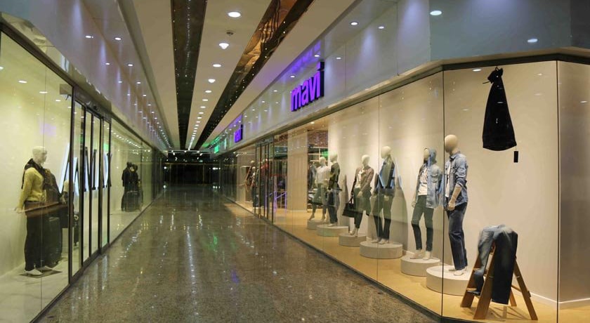  مرکز خرید قو الماس خاورمیانه شهر مازندران استان کلاردشت