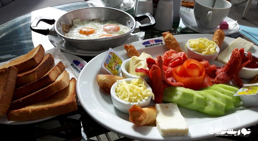 رستوران رستوران و بار مورفی شهر کوش آداسی 