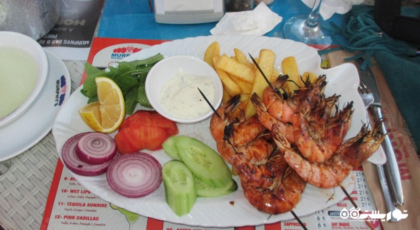 رستوران رستوران و بار مورفی شهر کوش آداسی 