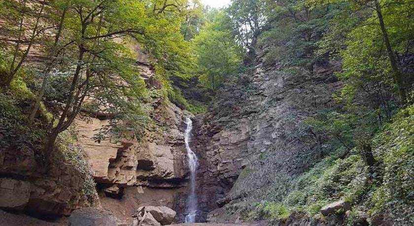 دره لاکره -  شهر شیرگاه