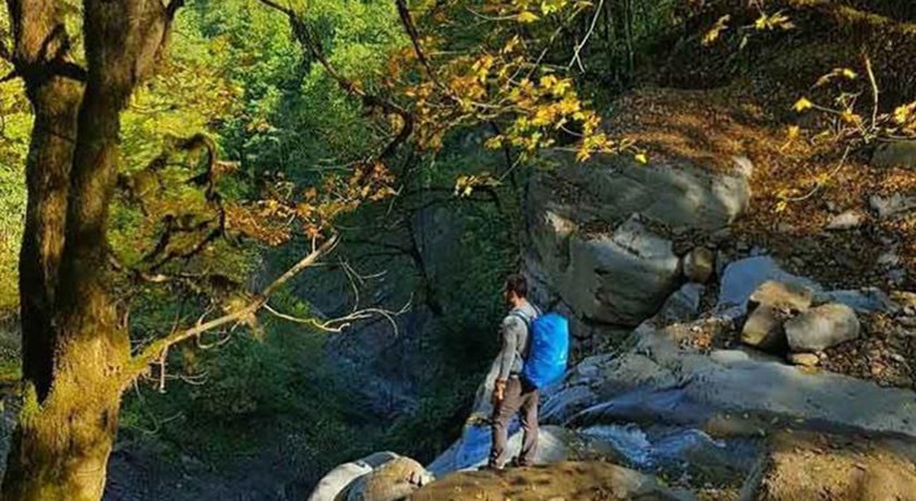 دره لاکره -  شهر شیرگاه