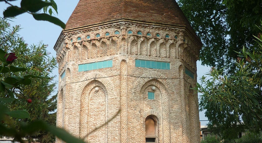  آرامگاه میر حیدر آملی شهرستان مازندران استان آمل