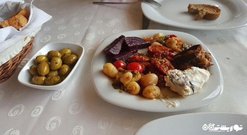 رستوران رستوران مزگیت شهر کوش آداسی 