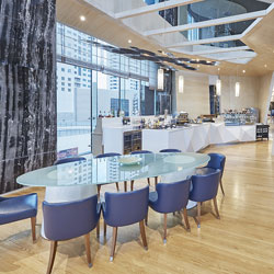 براسری و کافه ورتیس