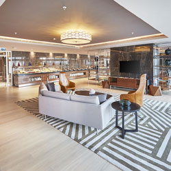 اگزکیوتیو لانج