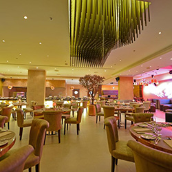 رستوران و لانج دوناتلو