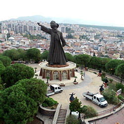 پارک مجسمه مولانا - بوجا
