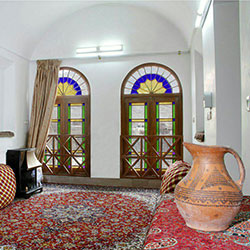اقامتگاه بوم گردی حاجی خان