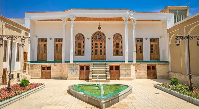 شهر نجف اباد	 در استان اصفهان - توریستگاه