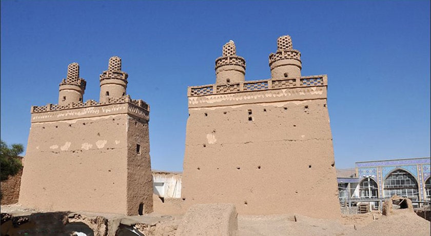 شهر نجف اباد	 در استان اصفهان - توریستگاه