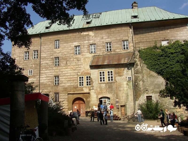 1. قلعه هوسکا (Houska Castle)، جمهوری چک