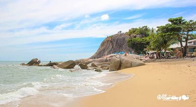 سرگرمی حمام آفتاب و شنا در سواحل کو سامویی شهر تایلند کشور کو سامویی