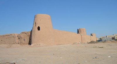 قلعه سیزان نوش آباد -  شهر آران و بیدگل