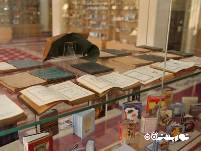 8. باکو دارای موزه ای ویژه برای کتاب های مینیاتوریست