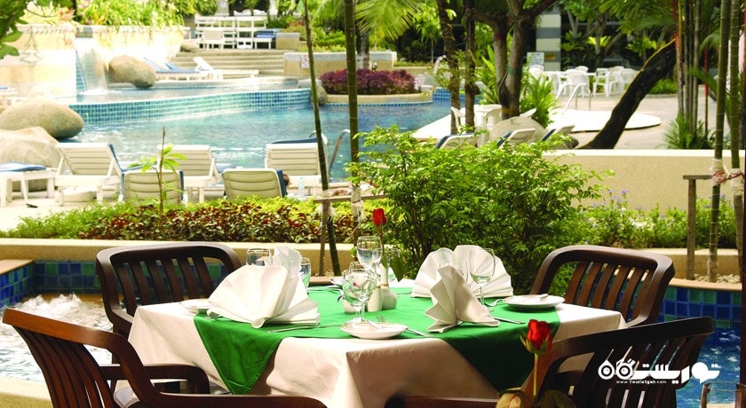 محوطه فضای باز رستوران کازابلانکا