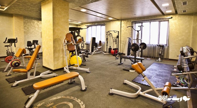 سالن ورزشی هتل مولتی گرند