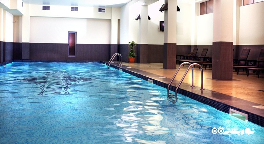 استخر سرپوشیده هتل آنی پلازا