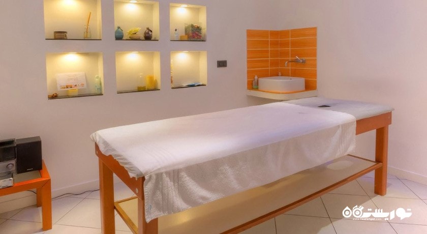 تخت ماساژ مرکز سلامتی و اسپا