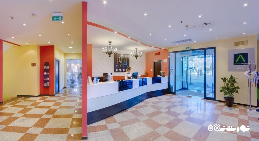 میز پذیرش هتل بست وسترن کانگرس