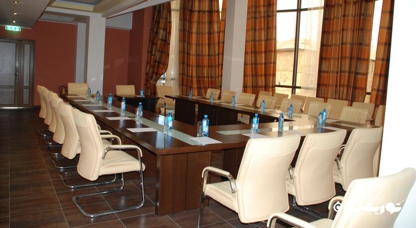 اتاق برگزاری جلسات در هتل