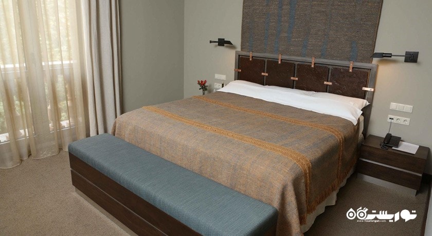 نمای تخت بزرگ اتاق استاندارد
