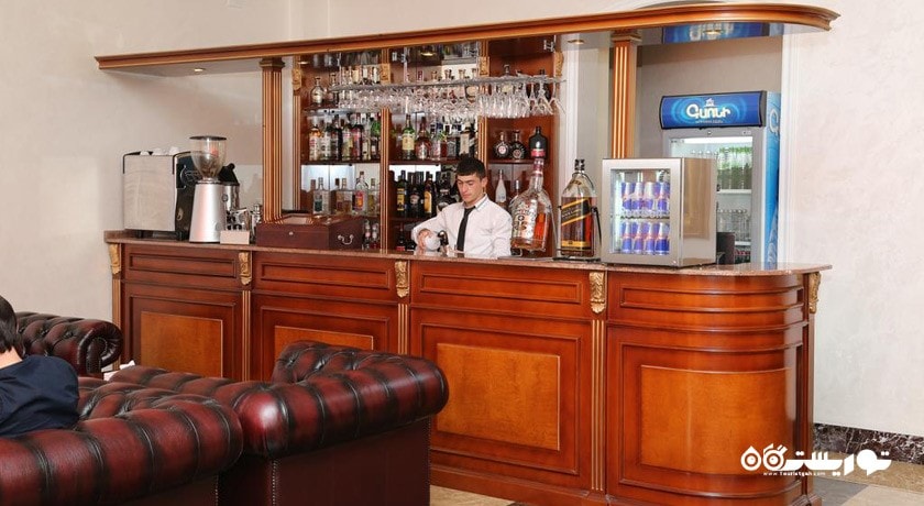 نمای بار هتل رویال پلازا ایروان