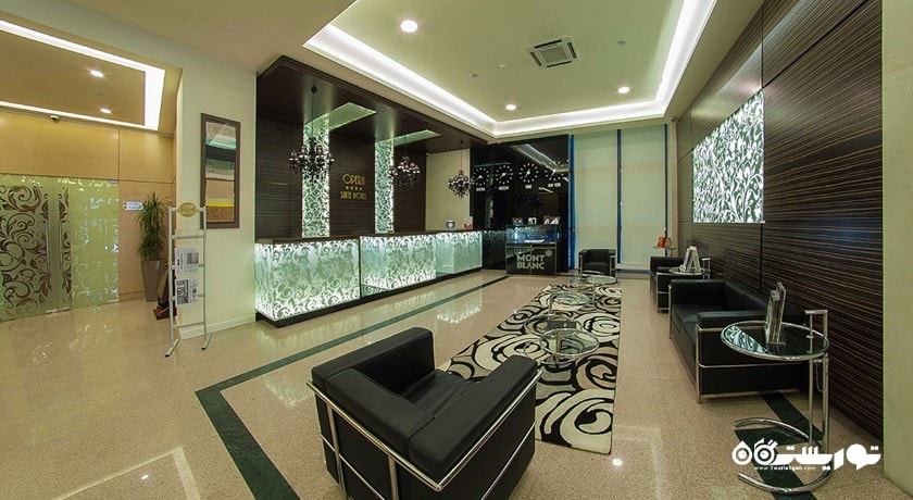 نمای لابی هتل اپرا سوئیت