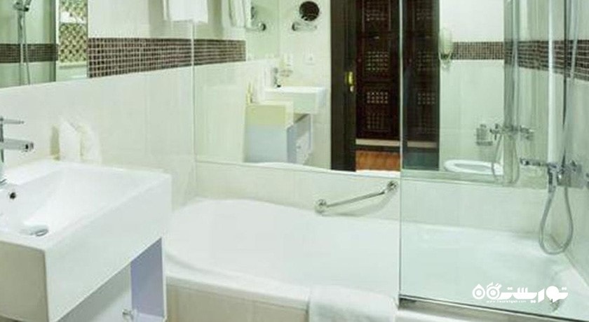 حمام و سرویس بهداشتی اتاق ها
