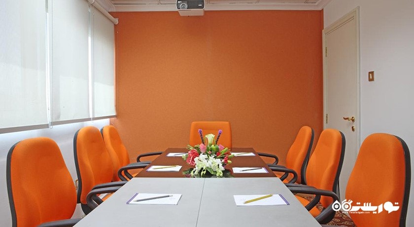 اتاق برگزاری جلسات در هتل