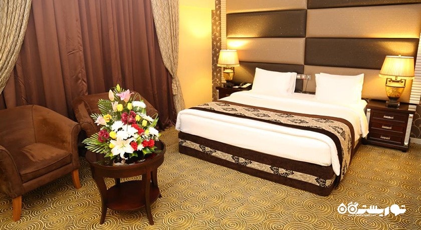 نمای تخت بزرگ سوئیت جونیور