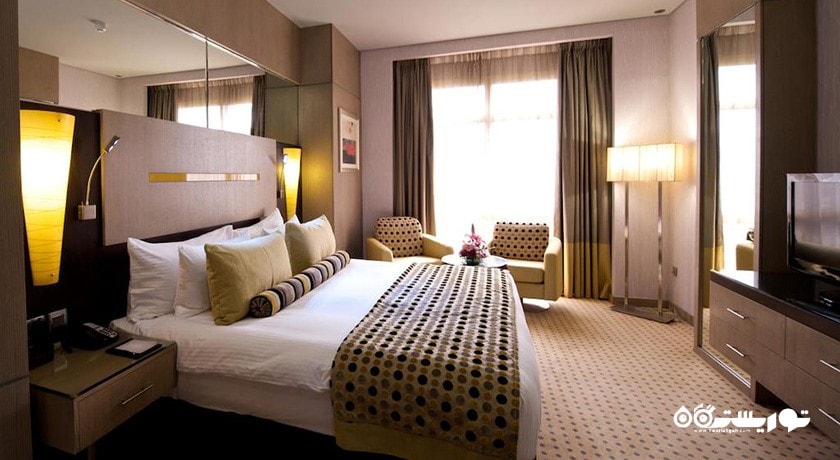 نمای تخت بزرگ سوئیت جونیور