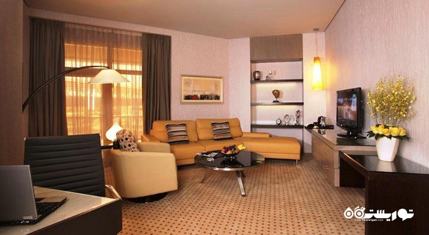 محوطه نشیمن سوئیت اگزکیوتیو