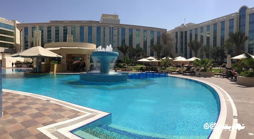 استخر روباز هتل میلنیوم ایر پورت