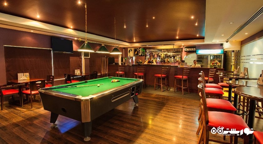 نمای آیس کیوب رستو اسپورتز کافه