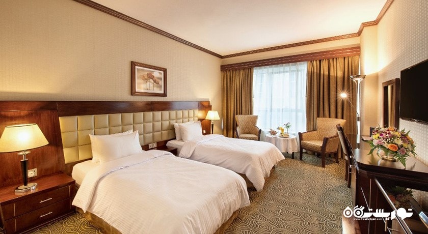 تخت های توئین اتاق اگزکیوتیو