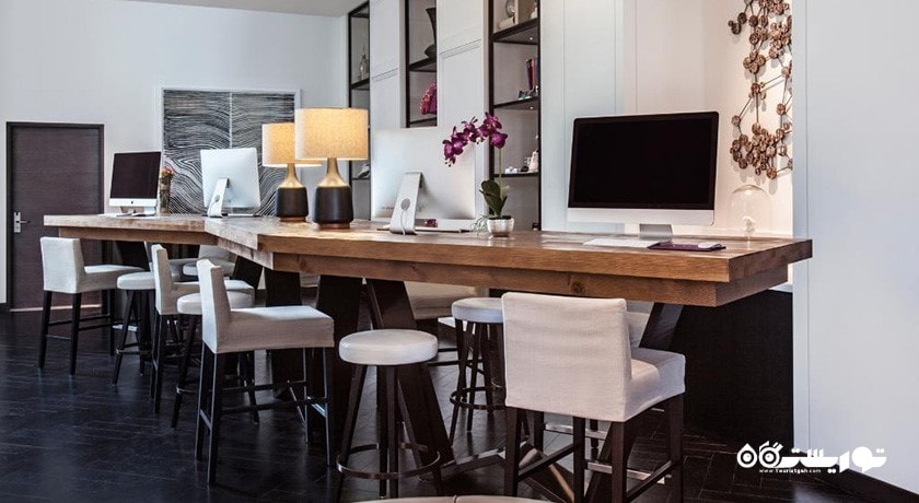 نمایی از مرکز کسب و کار هتل