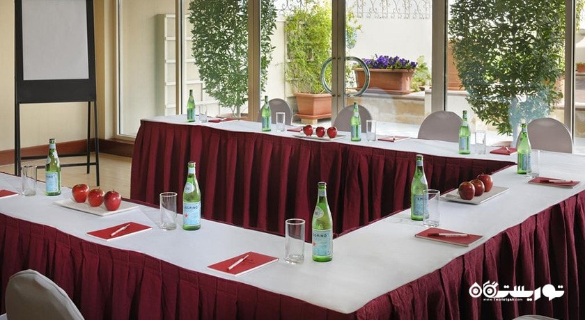 اتاق برگزاری جلسات در هتل
